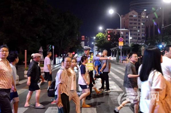 股市配资合法 千余警力护航青岛国际啤酒节首日 筑牢交通安全防线